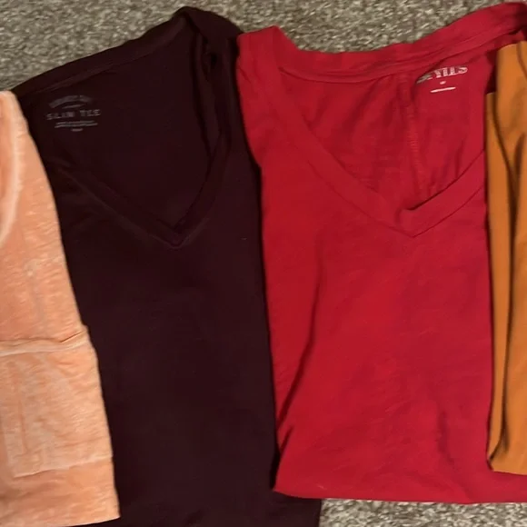 Assorted Bundle Of T-Shirts Size Medium. Various Brands.Assortedl Colors. - Picture 15 of 16